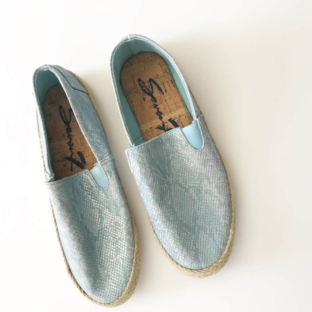 Seven7 | Blue Animal Print Loafers